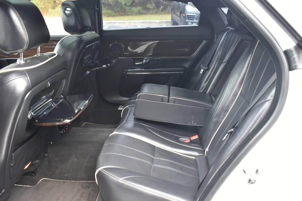 Used 2013 Jaguar XJ L Supercharged image 43