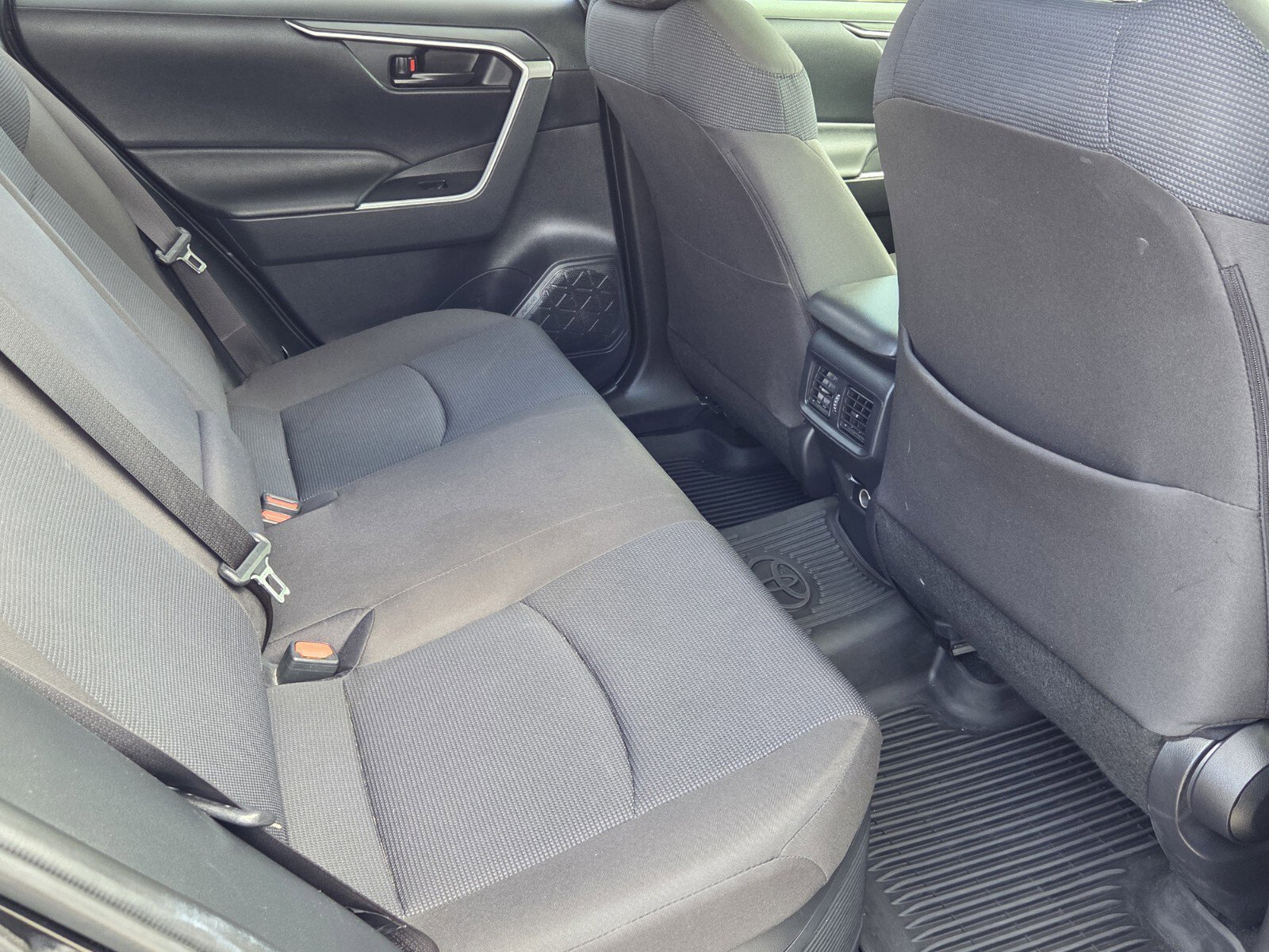 Certified 2024 Toyota RAV4 LE image 10