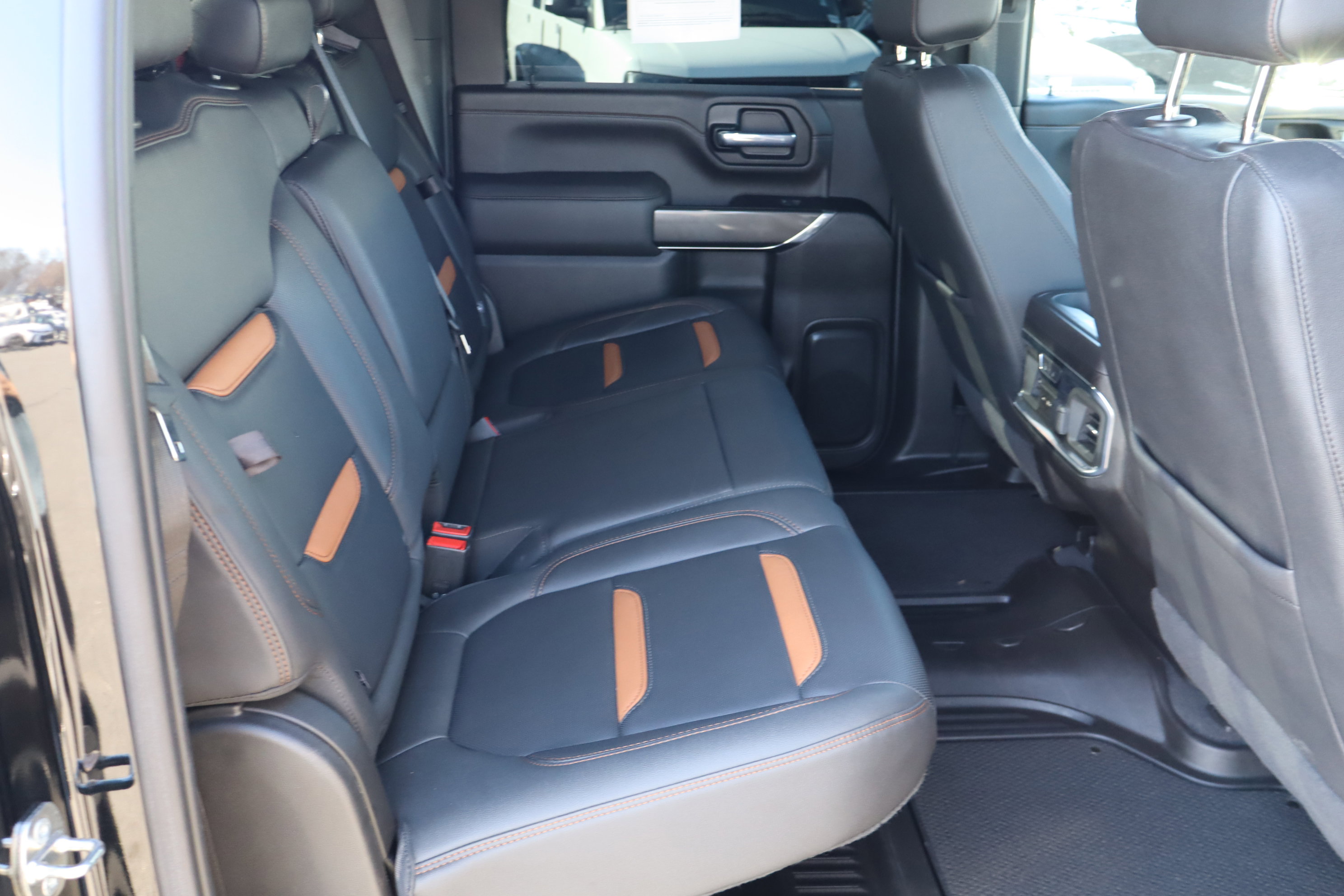 Certified 2023 GMC Sierra 2500 AT4 w/ AT4 Premium Plus Package image 37