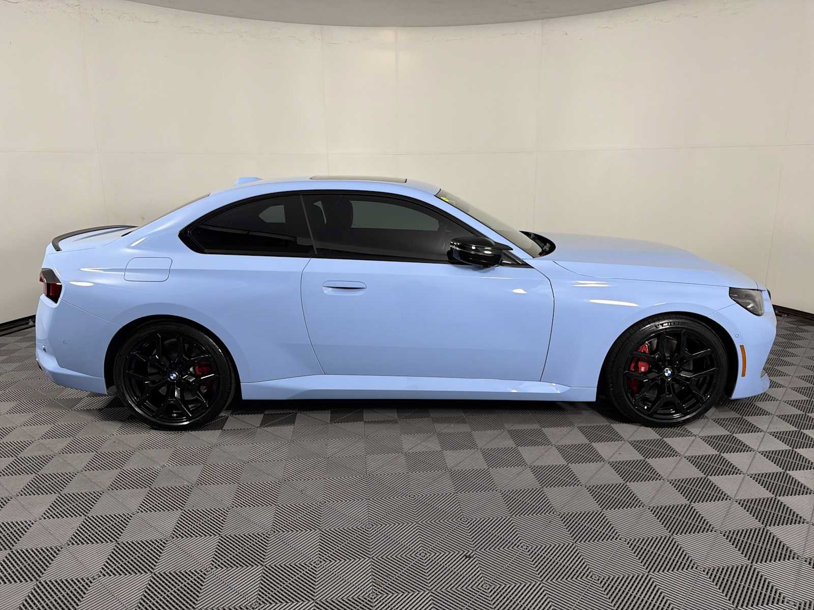 Used 2026 BMW M240i Coupe w/ Premium Package RWD image 8