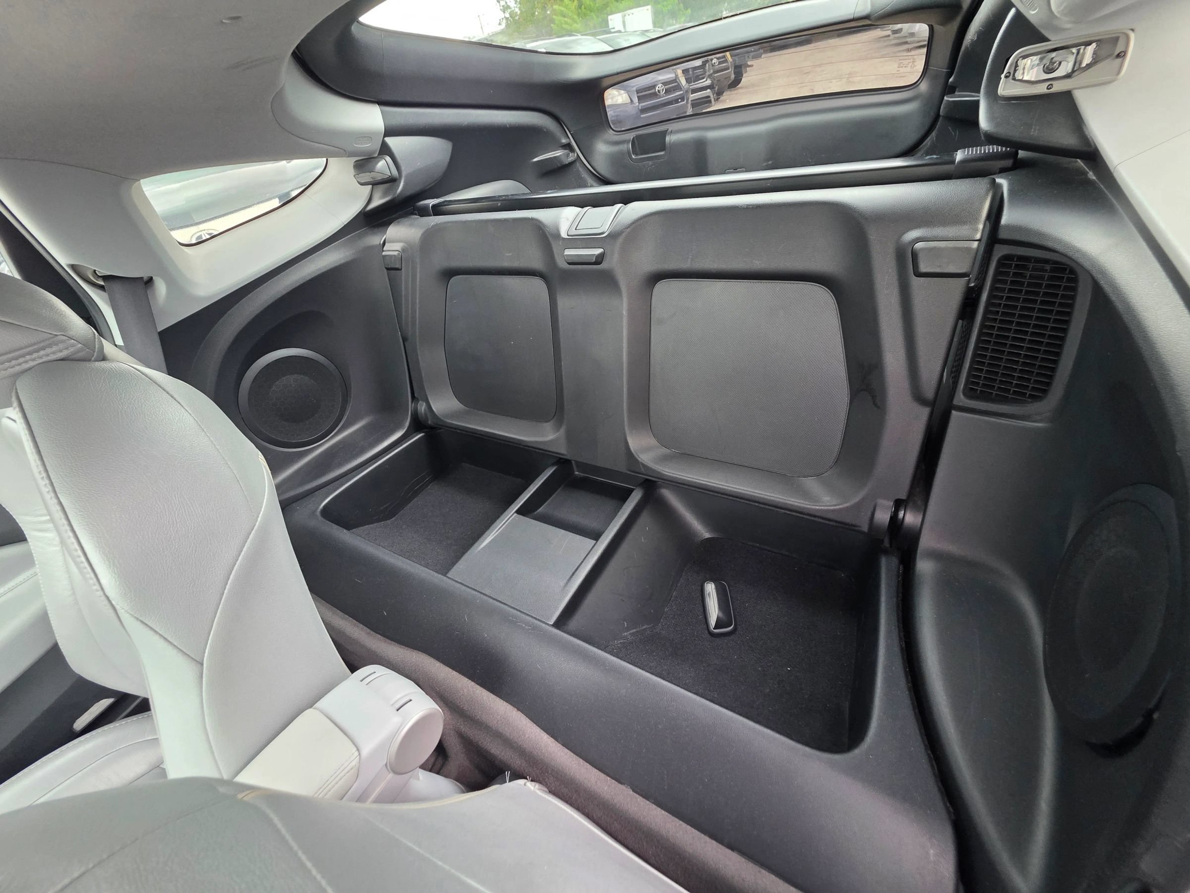 Used 2011 Honda CR-Z image 13