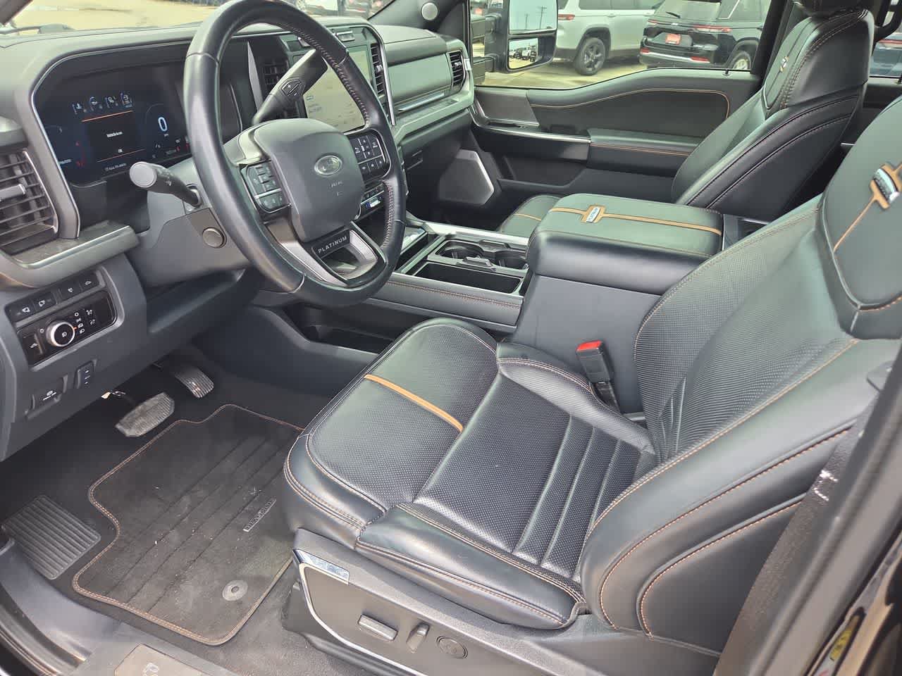 Used 2023 Ford F250 Platinum AWD/4WD image 10