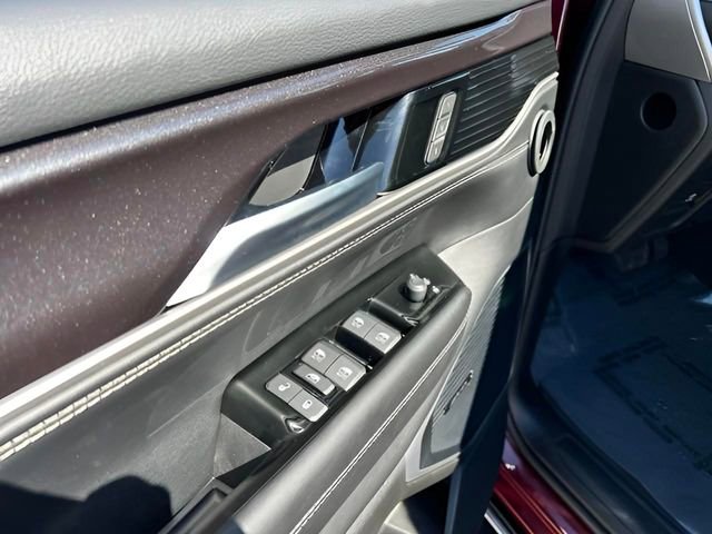 New 2024 Jeep Wagoneer 4WD w/ Convenience Group I image 11