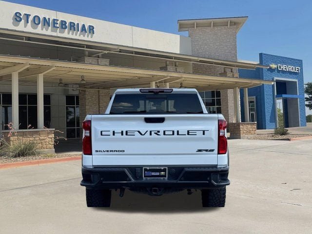 Used 2024 Chevrolet Silverado 1500 ZR2 w/ Technology Package AWD/4WD image 6
