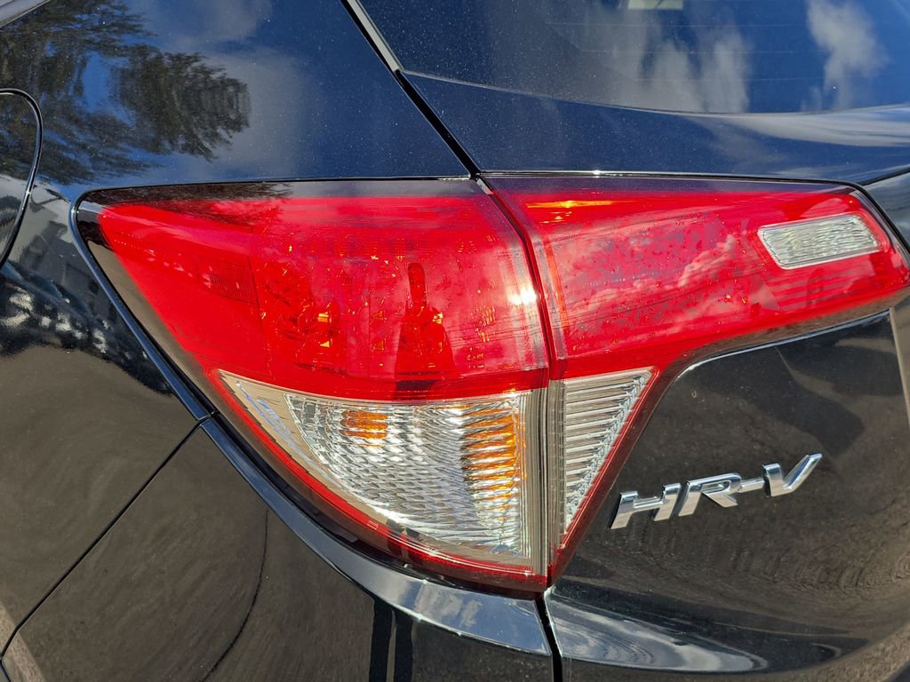 Used 2022 Honda HR-V EX-L image 32