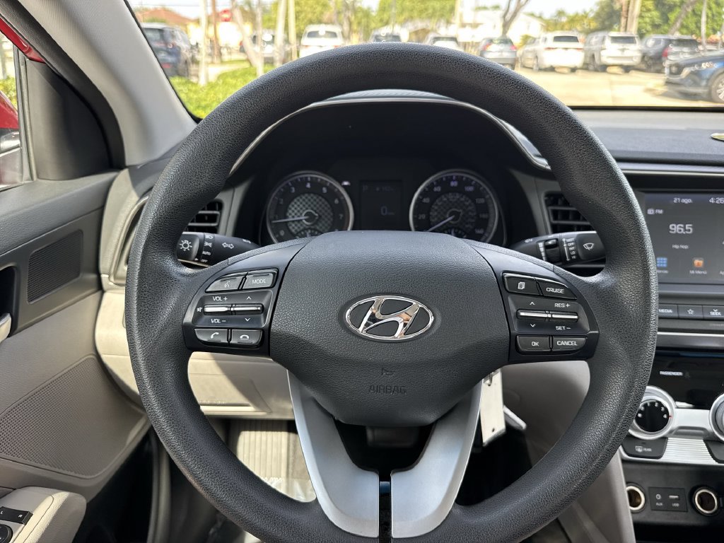 Used 2019 Hyundai Elantra SEL FWD image 46
