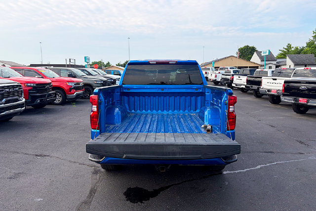 Used 2022 Chevrolet Silverado 1500 Custom AWD/4WD image 25