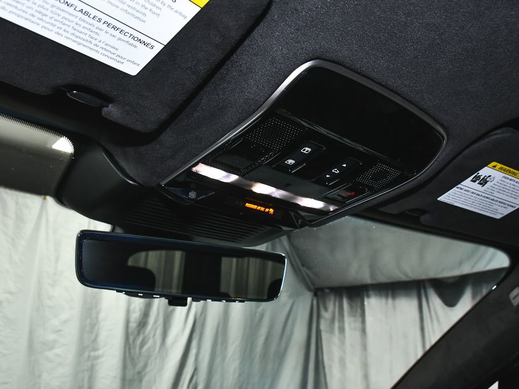 Used 2025 Land Rover Range Rover Sport Autobiography image 47