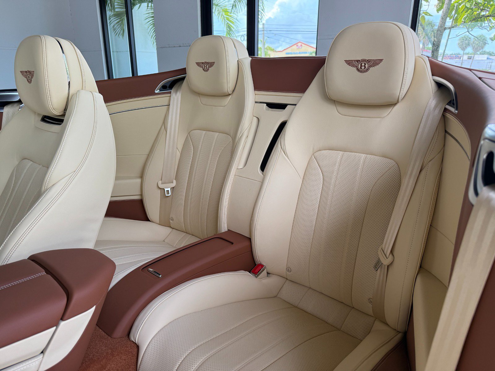 Used 2023 Bentley Continental GT Mulliner AWD/4WD image 30