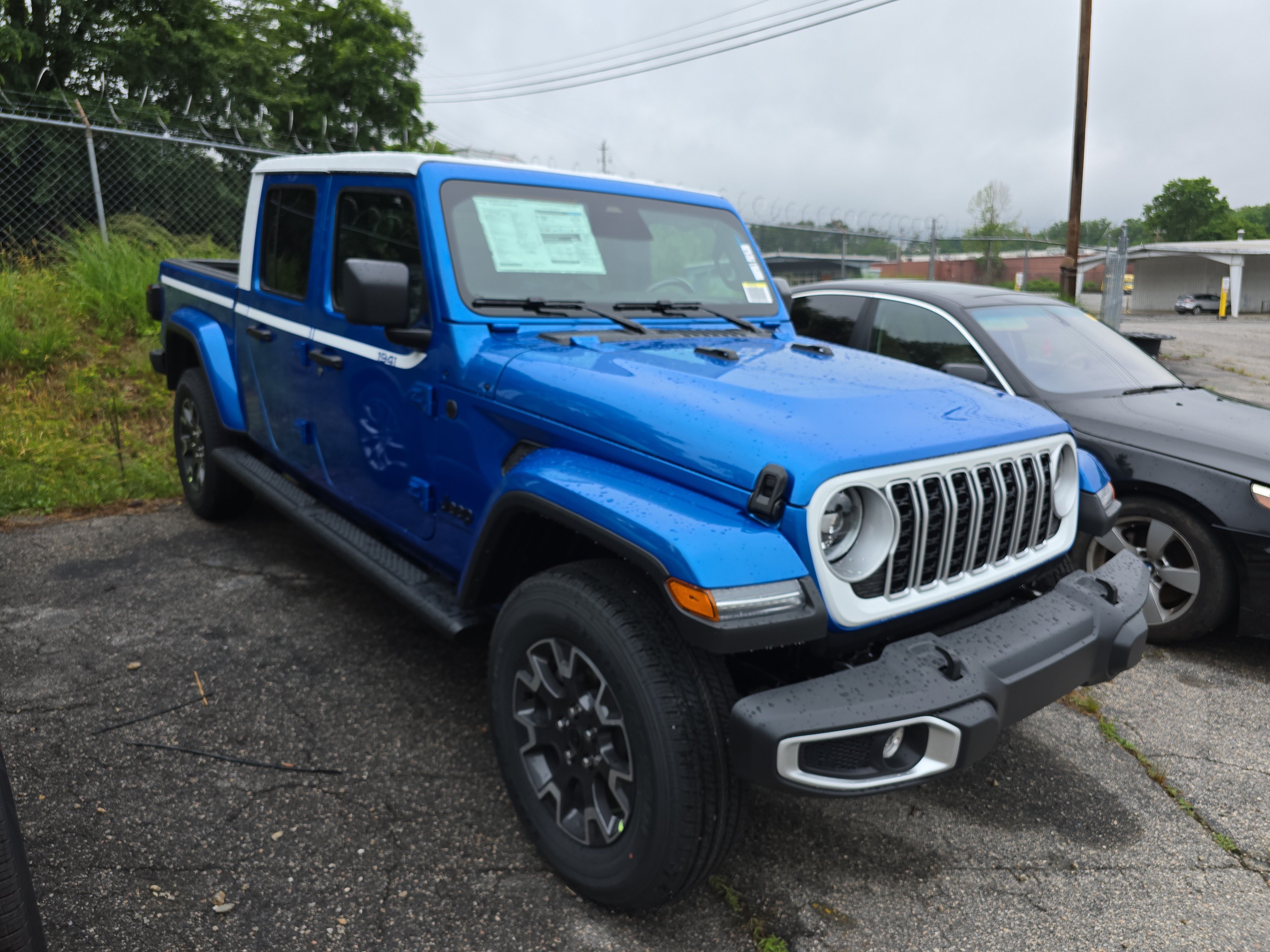 New 2026 Jeep Gladiator Sport AWD/4WD image 1