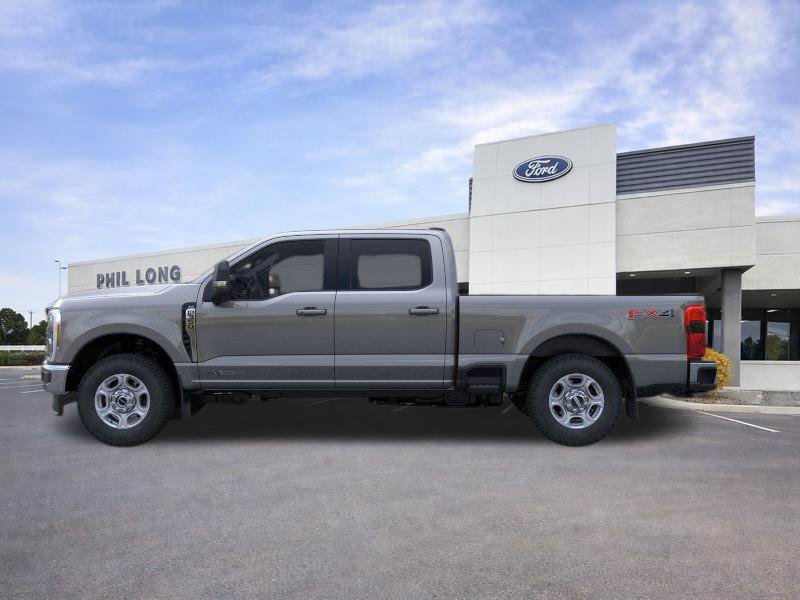 New 2026 Ford F350 XLT w/ XLT Premium Package AWD/4WD image 3