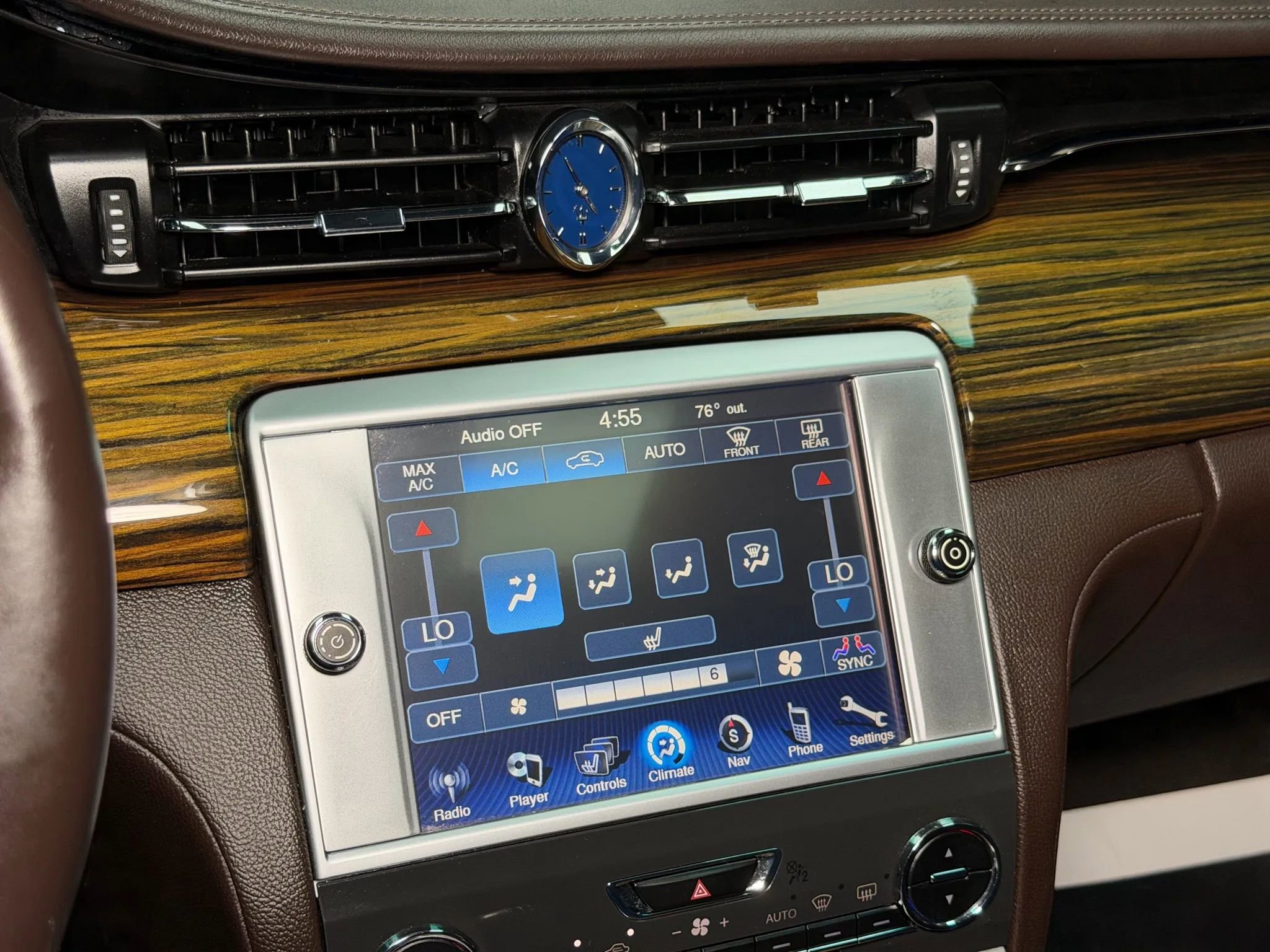 Used 2014 Maserati Quattroporte S Q4 AWD/4WD image 46