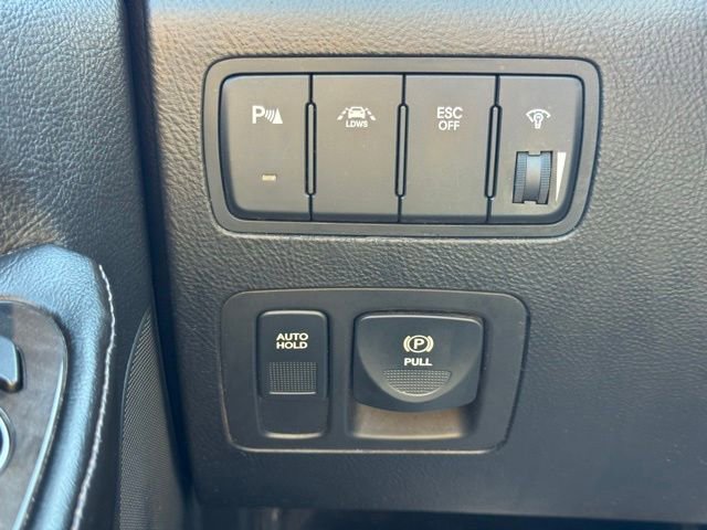 Used 2014 Hyundai Genesis 5.0 R-Spec image 34