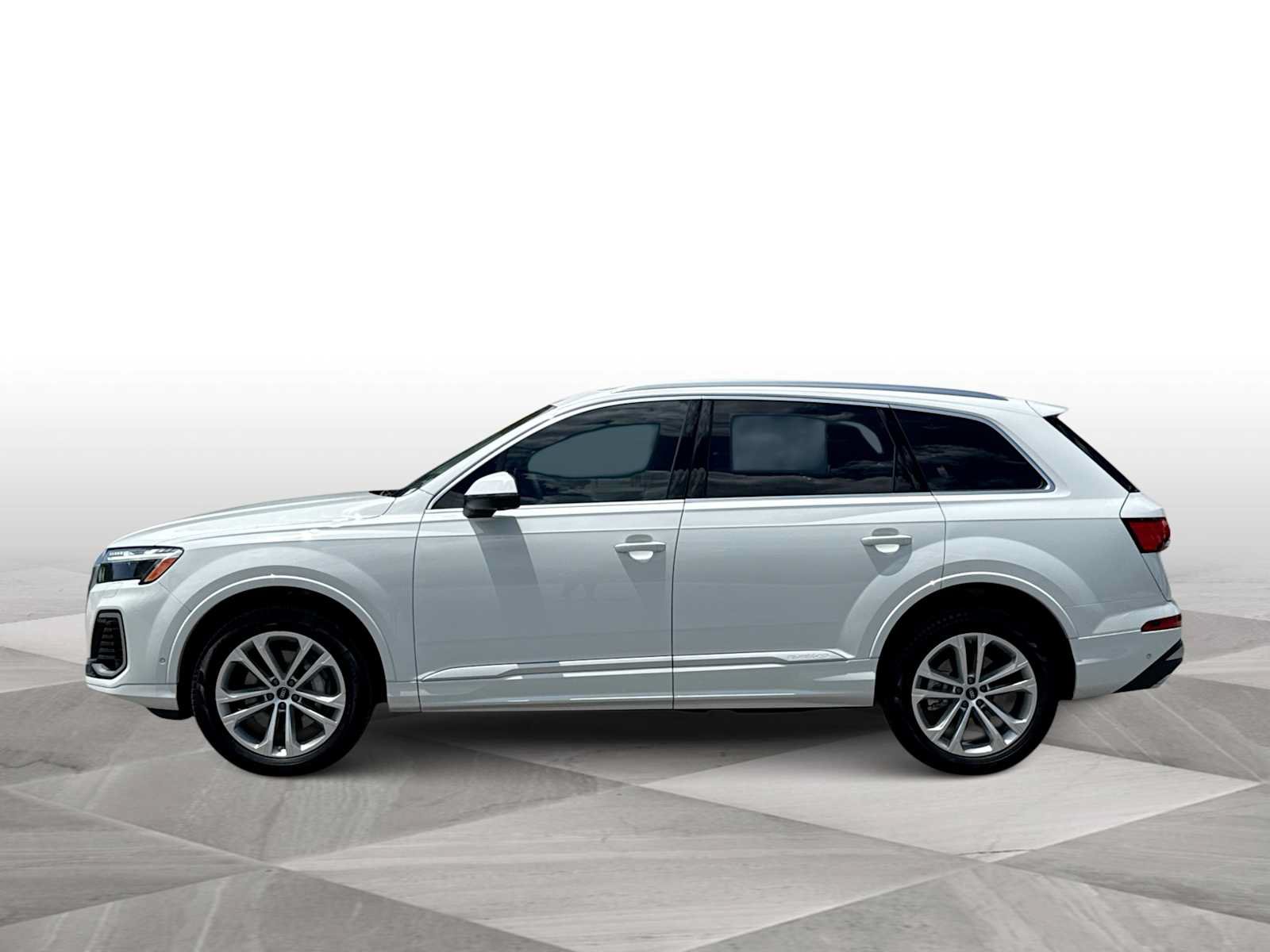 Used 2025 Audi Q7 3.0T Prestige AWD/4WD image 5