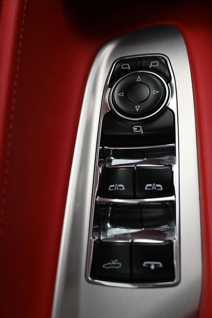 Used 2024 Chevrolet Corvette Stingray Premium Conv w/ 3LT RWD image 22