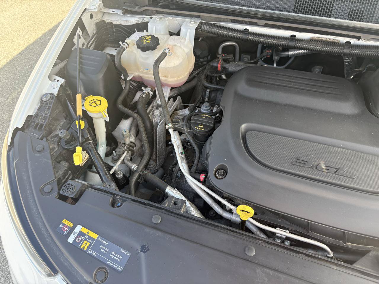Used 2024 Chrysler Pacifica Limited FWD image 62