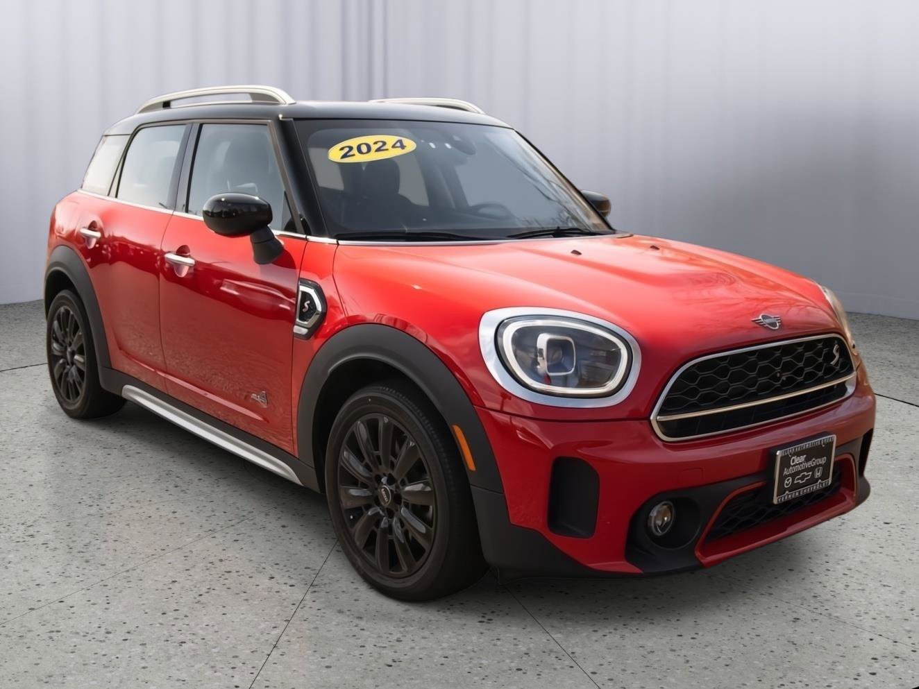 Used 2024 MINI Cooper Countryman S image 1