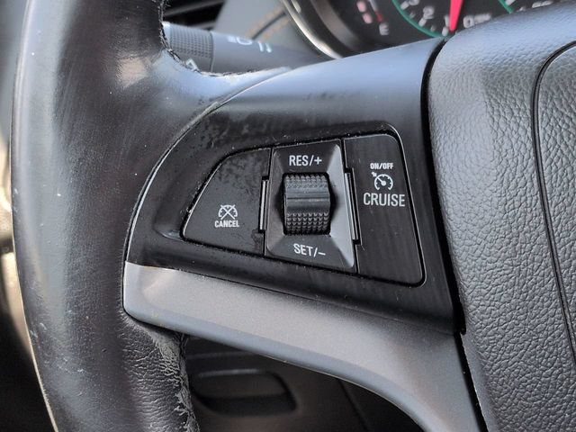 Used 2019 Chevrolet Trax LT w/ LT Convenience Package AWD/4WD image 23