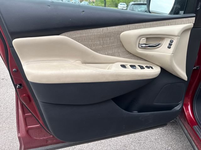 Used 2021 Nissan Murano SL w/ SL Moonroof Package image 9