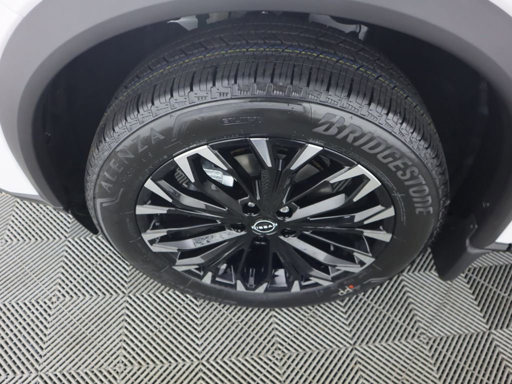 New 2026 Nissan Rogue SV image 10