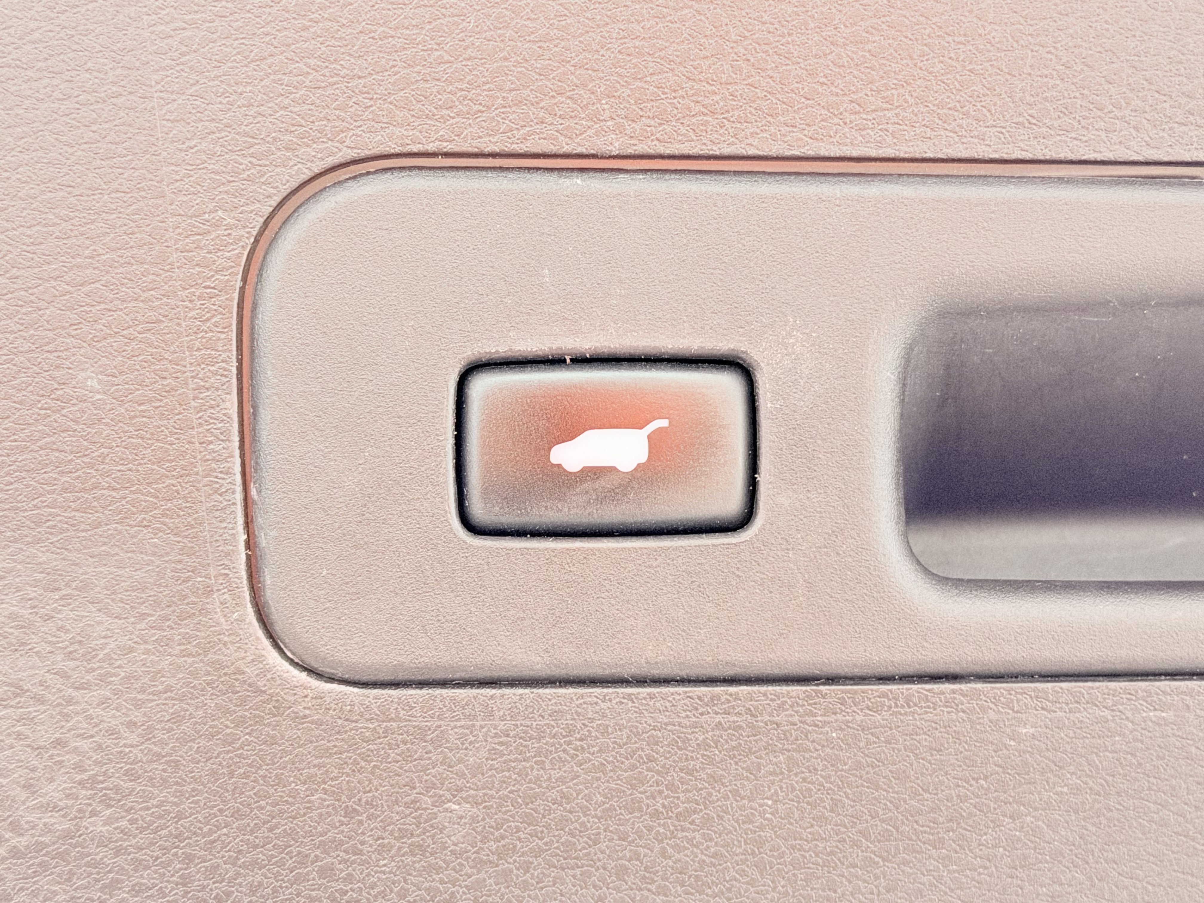 Used 2015 Acura MDX SH-AWD w/ Advance Package image 11