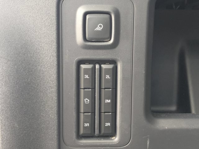 Used 2025 Ford Expedition Active AWD/4WD image 17
