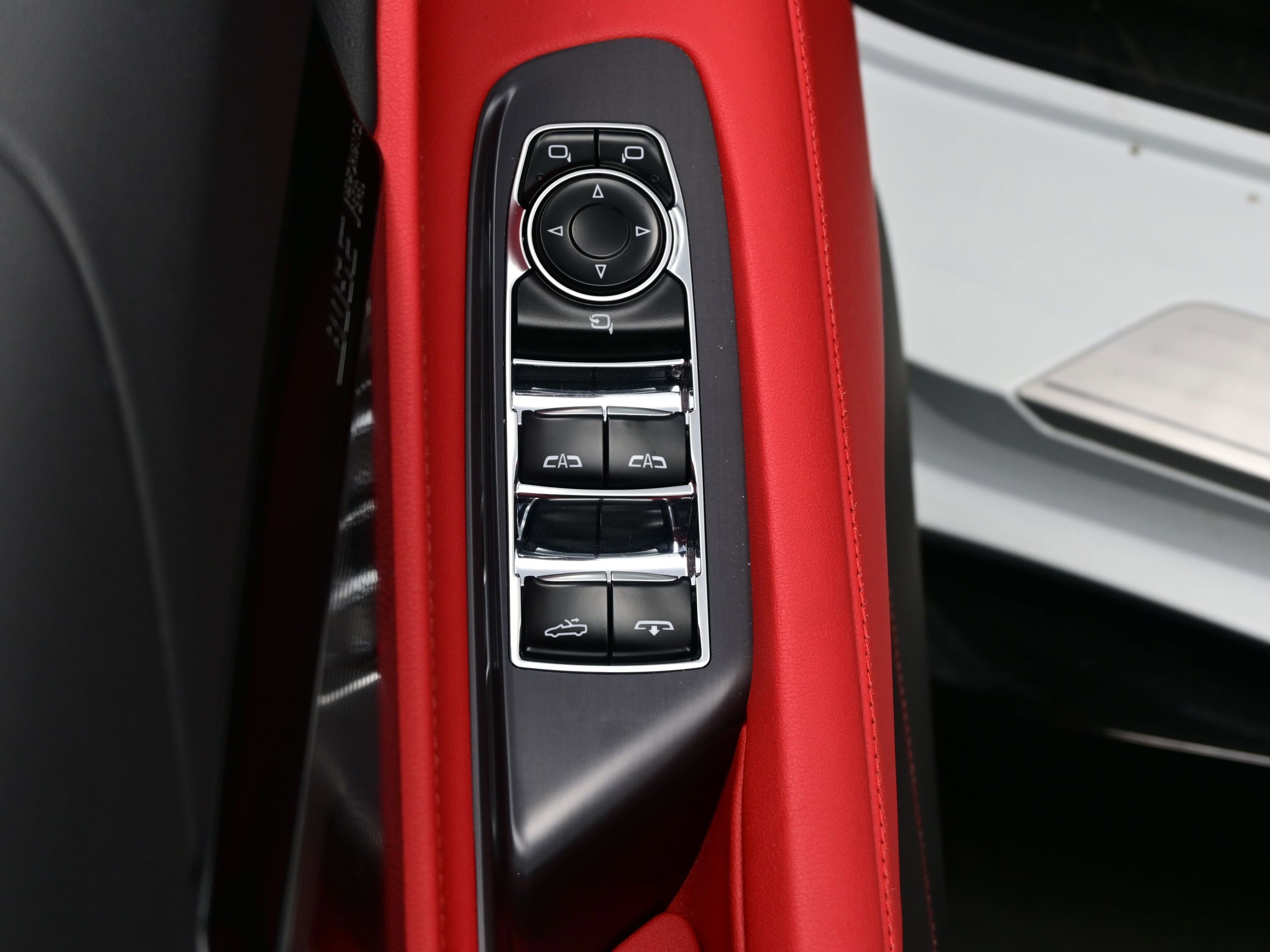 Used 2025 Chevrolet Corvette Z06 w/ Stealth Interior Trim Package RWD image 10