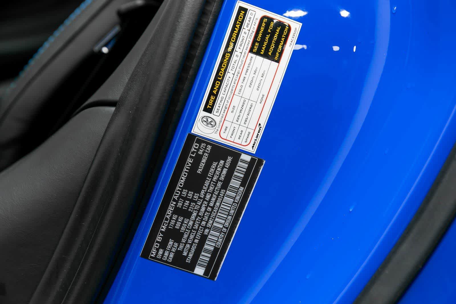 New 2025 McLaren GTS RWD image 19