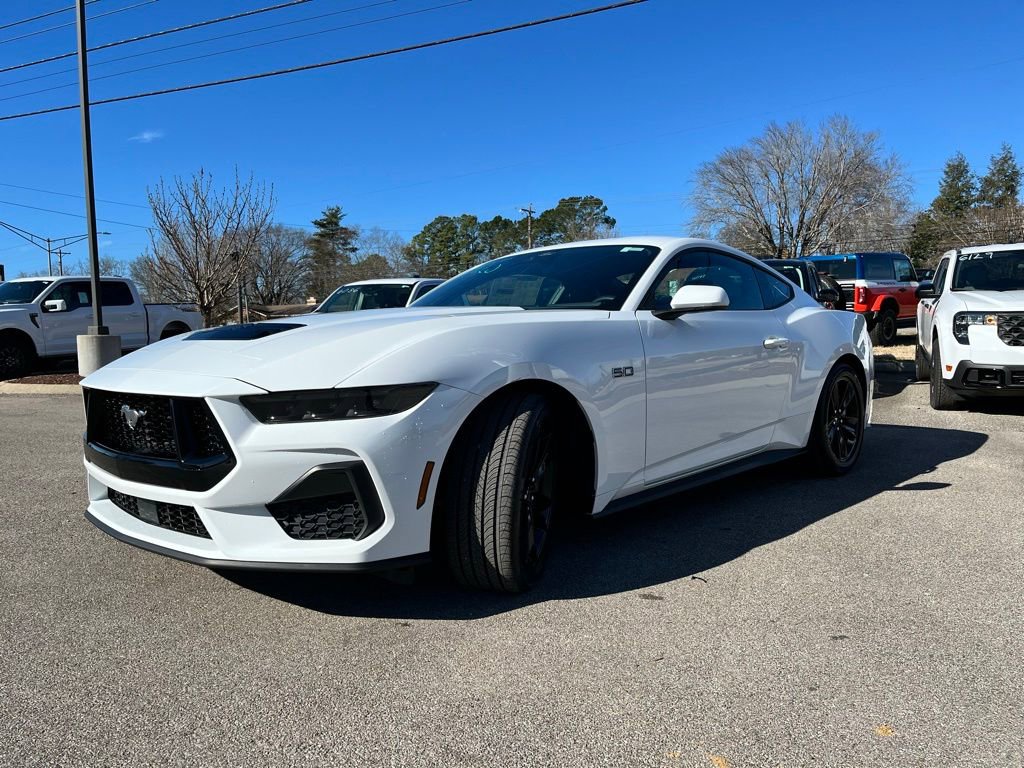New 2026 Ford Mustang GT image 2