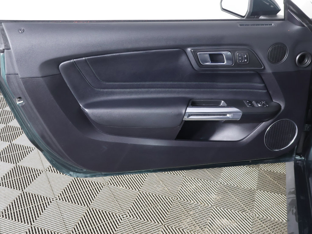 Used 2019 Ford Mustang Bullitt RWD image 23