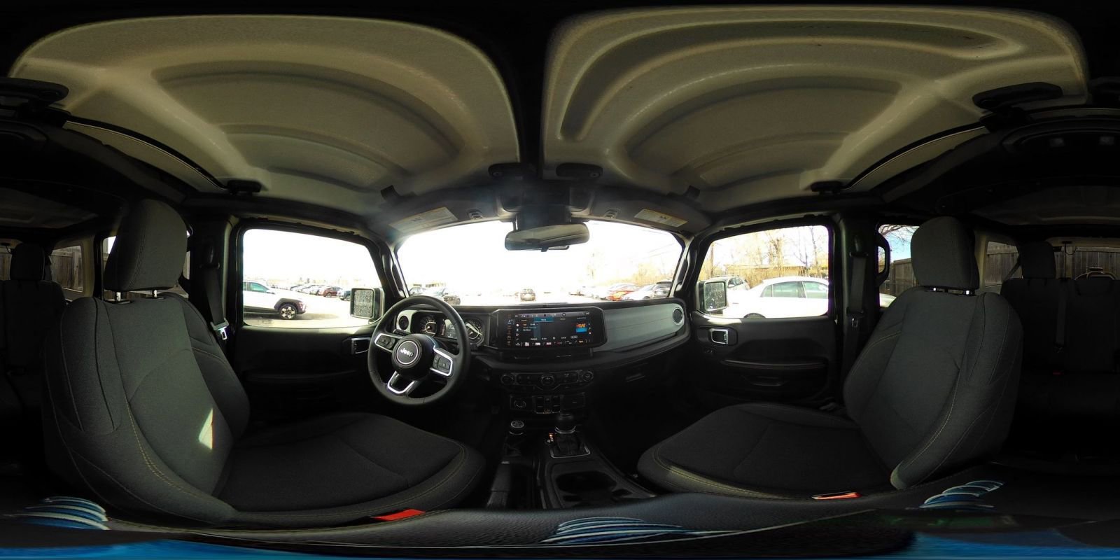 Used 2025 Jeep Wrangler Sahara image 42