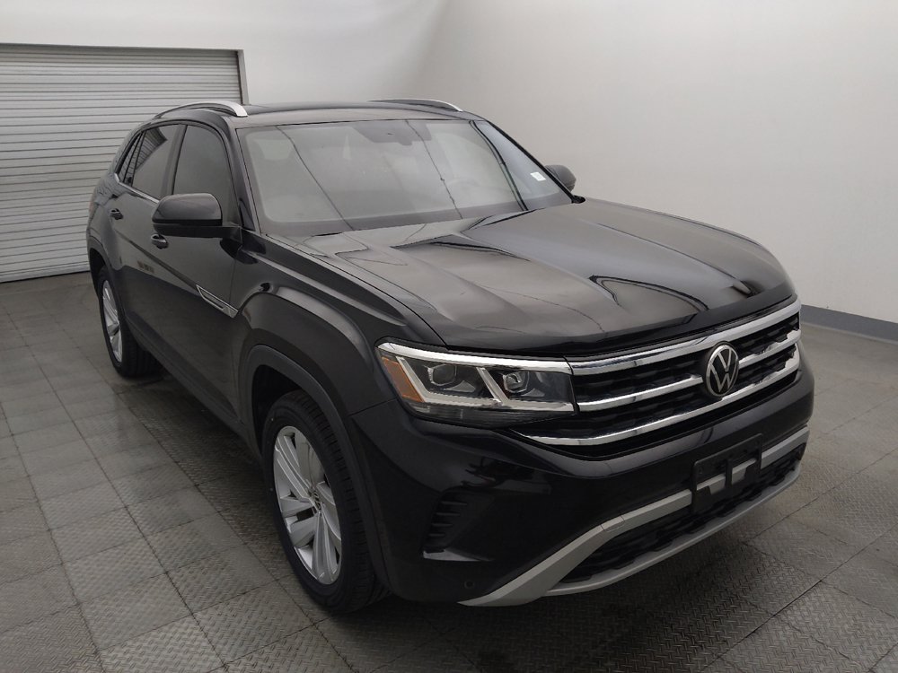 Used 2022 Volkswagen Atlas Cross Sport SE FWD image 13