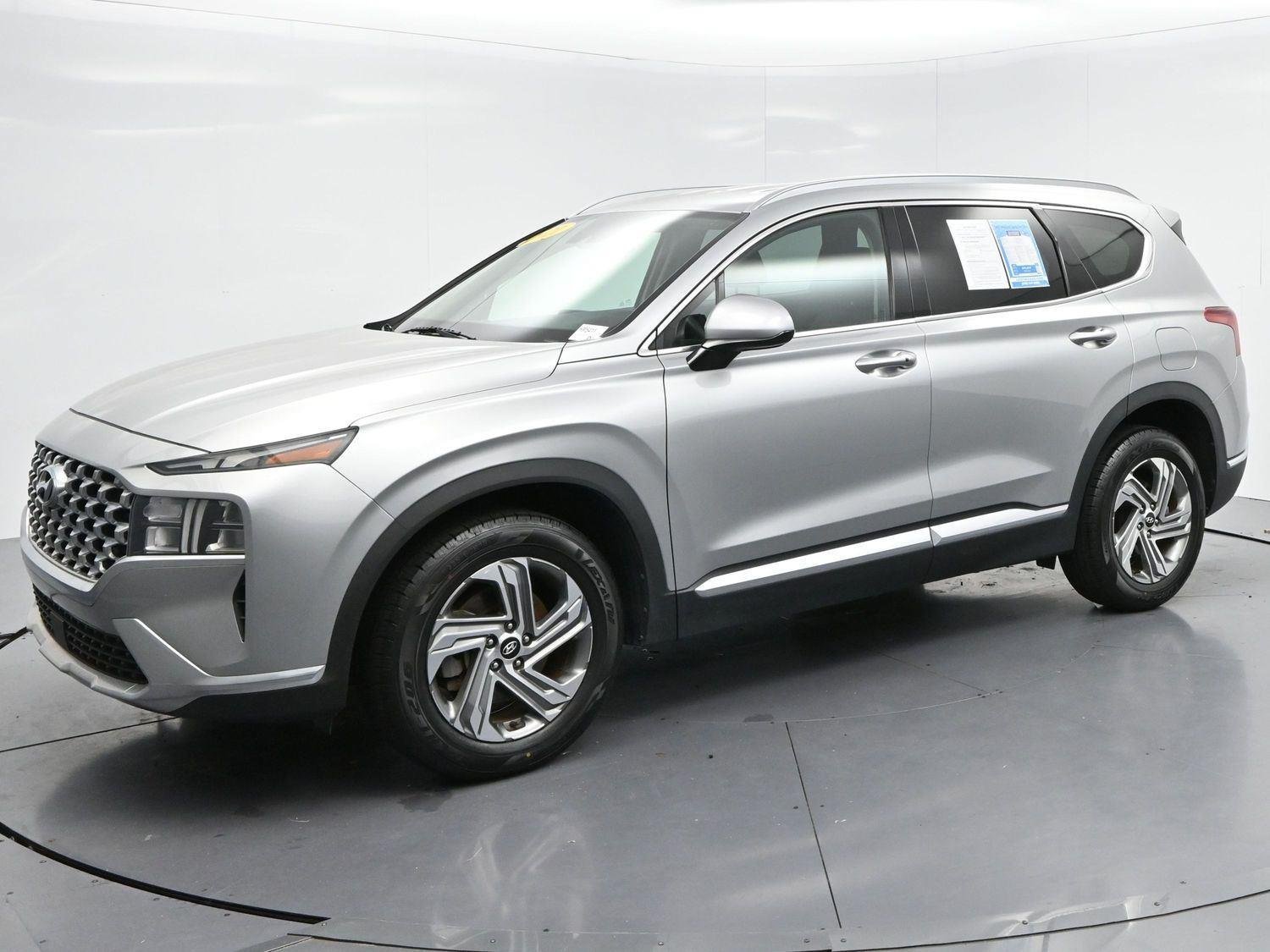 Used 2021 Hyundai Santa Fe SEL FWD image 3