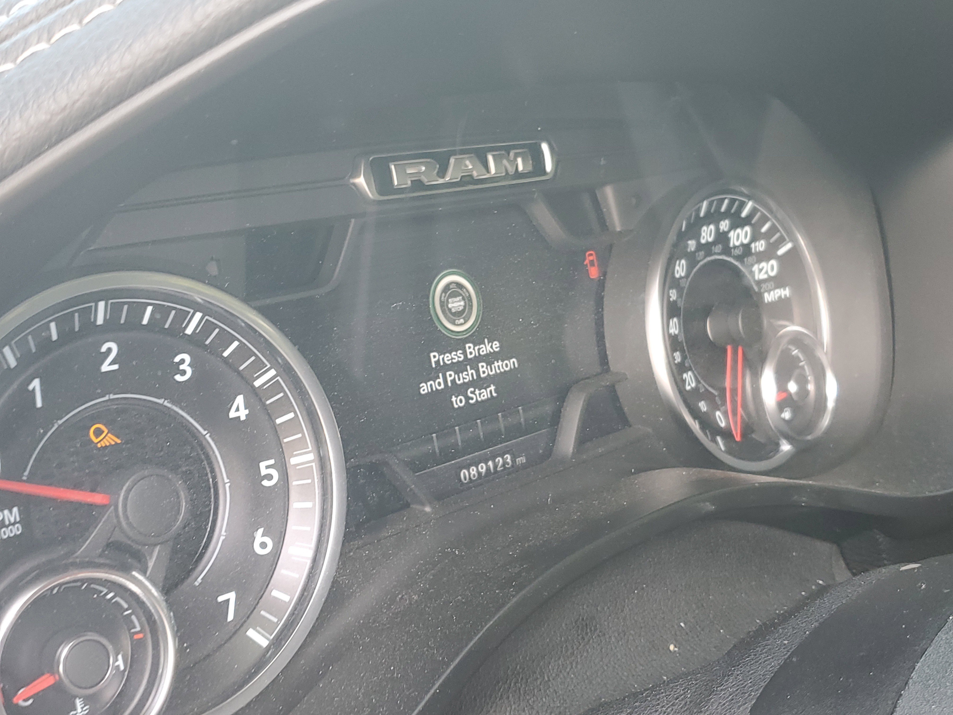 Used 2019 RAM 1500 Laramie w/ Sport Appearance Package RWD image 8