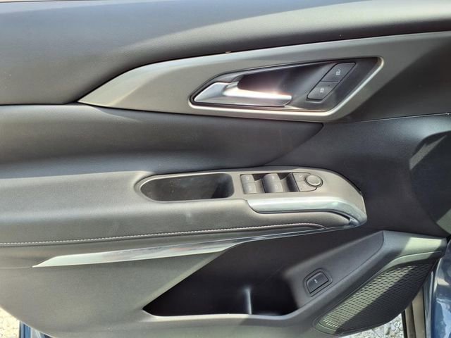 Used 2024 Chevrolet Traverse LT image 16