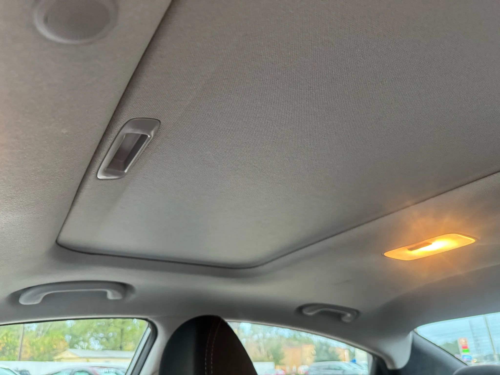 Used 2015 Hyundai Elantra SE w/ Option Group 03 image 17