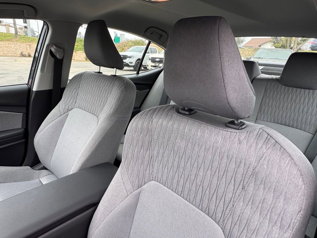 Used 2025 Toyota Camry LE image 19