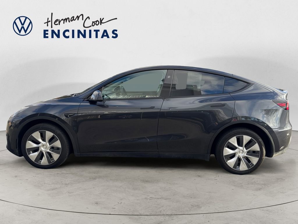 Used 2024 Tesla Model Y Long Range image 2