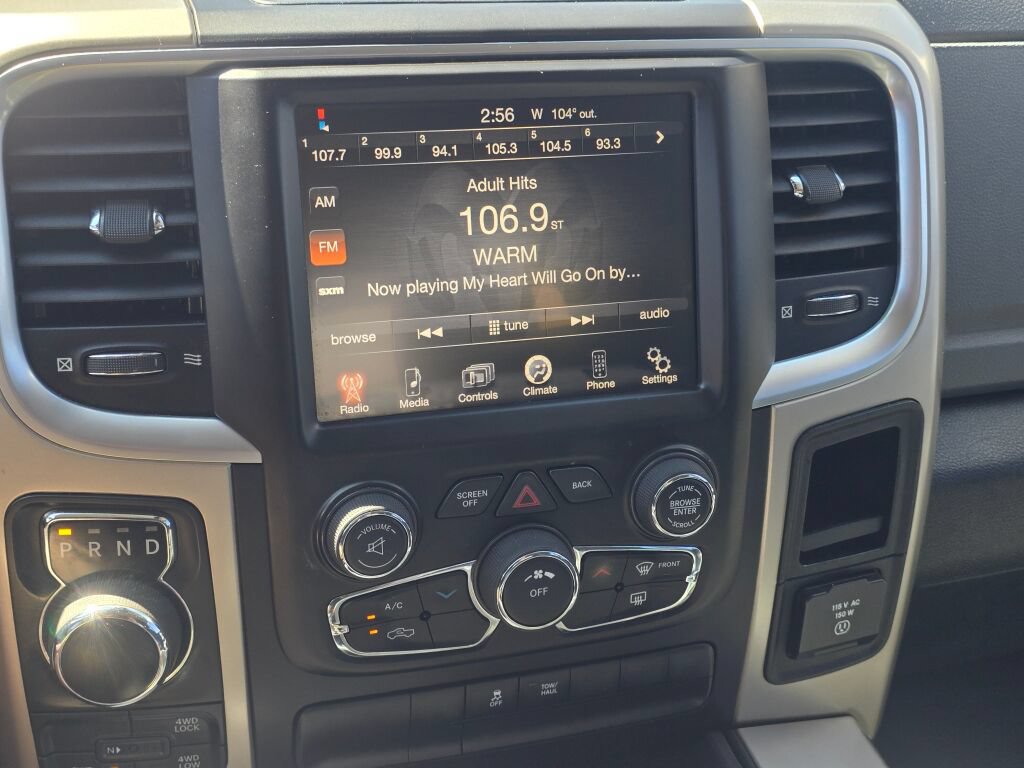 Used 2015 RAM 1500 Classic SLT w/ SLT Plus D←cor Group AWD/4WD image 29