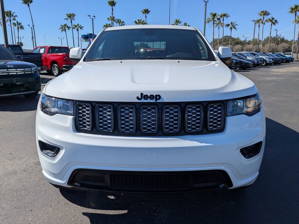 Used 2021 Jeep Grand Cherokee Laredo X image 10