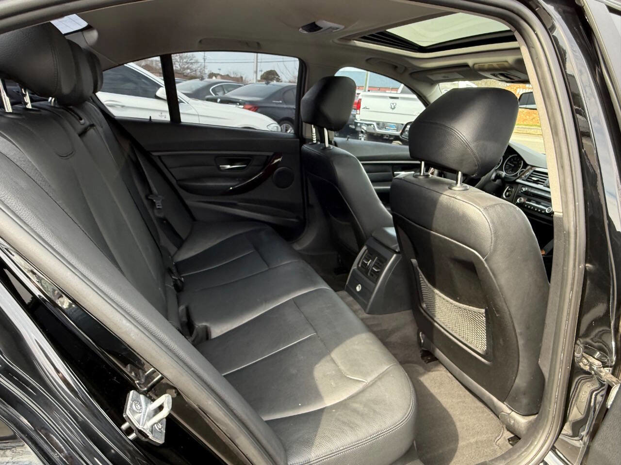 Used 2013 BMW 328i Sedan image 23