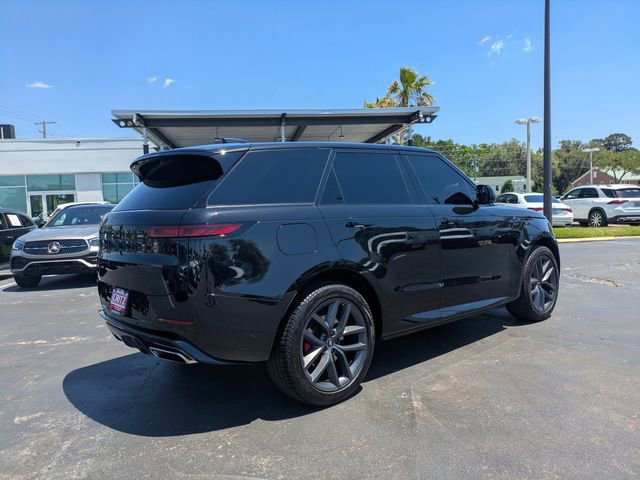 Used 2024 Land Rover Range Rover Sport Dynamic SE AWD/4WD image 5