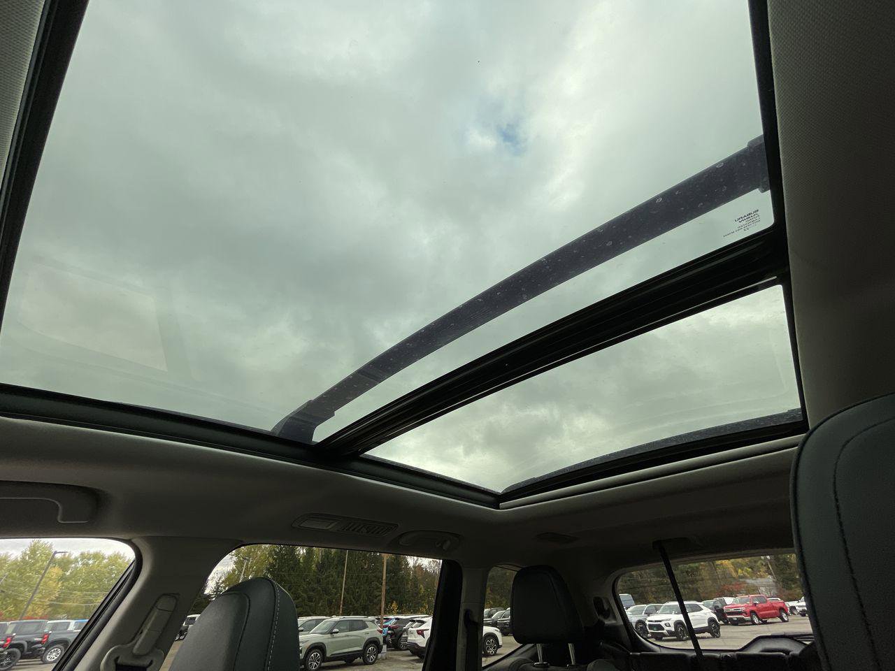 Used 2022 Subaru Ascent Onyx Edition image 19