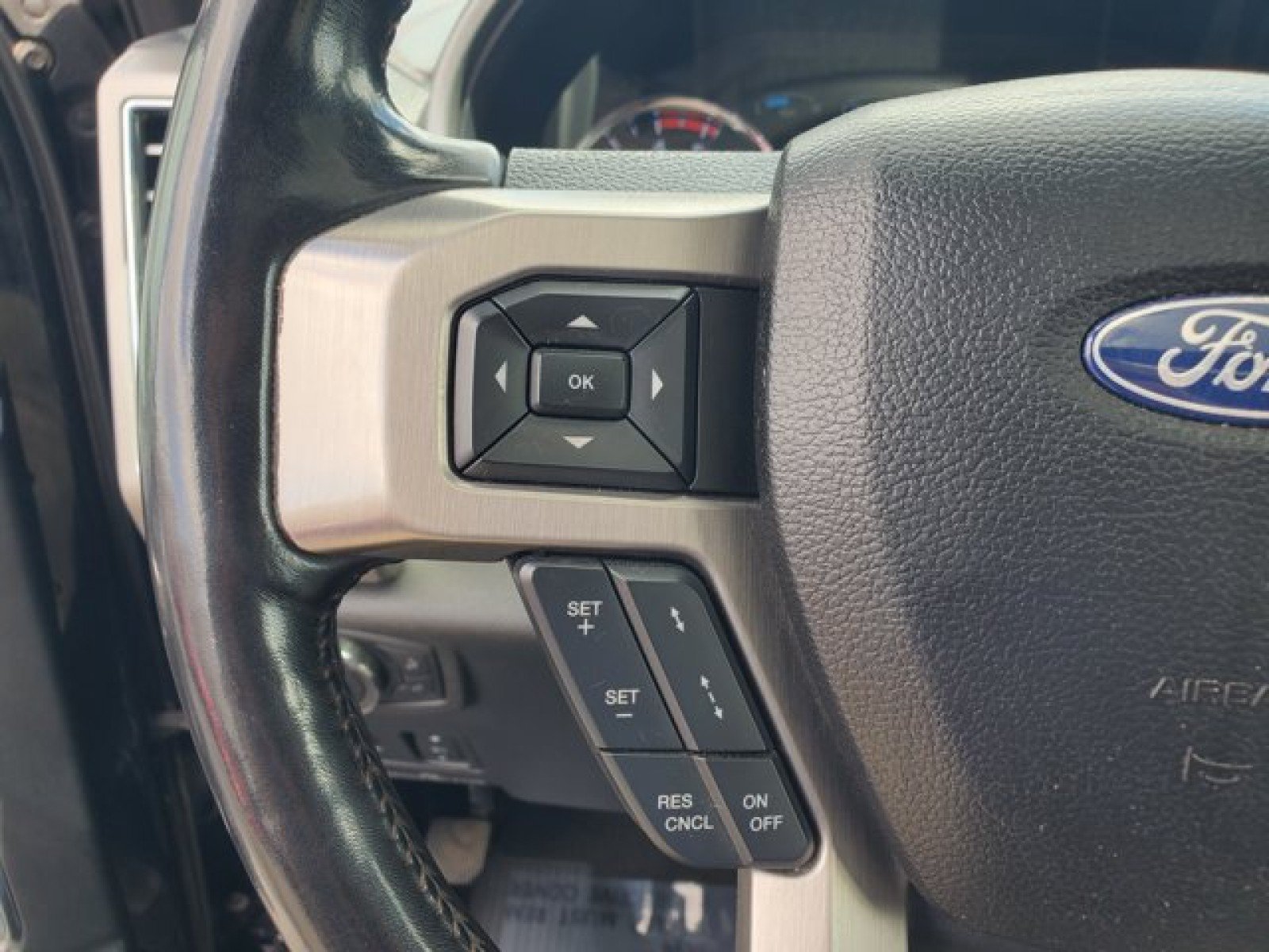 Used 2021 Ford F250 Platinum w/ FX4 Off-Road Package AWD/4WD image 18
