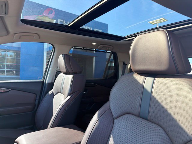 Used 2025 Honda Pilot Elite image 18