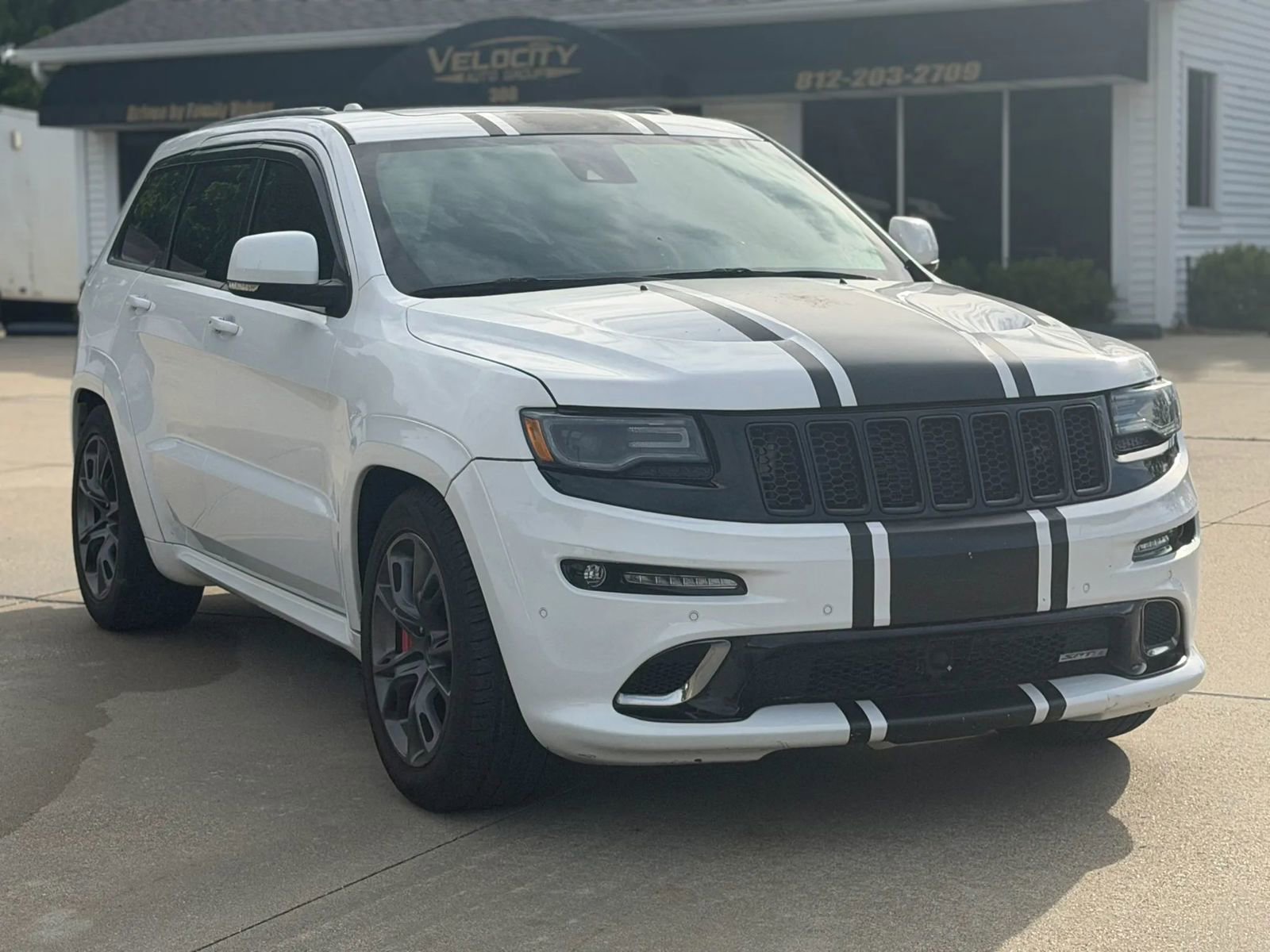 Used 2015 Jeep Grand Cherokee SRT AWD/4WD image 1