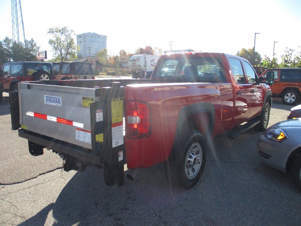 Used 2013 Chevrolet Silverado 3500 W/T image 2
