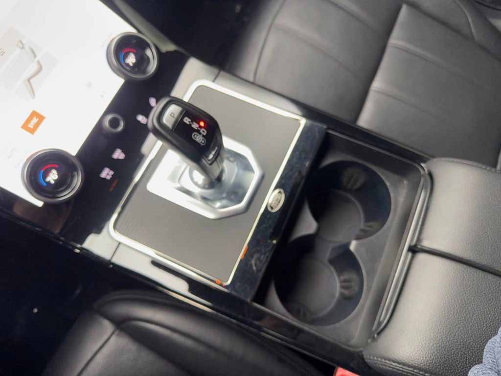 Used 2023 Land Rover Range Rover Evoque R-Dynamic S image 69