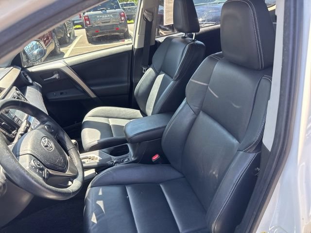 Used 2013 Toyota RAV4 Limited AWD/4WD image 11