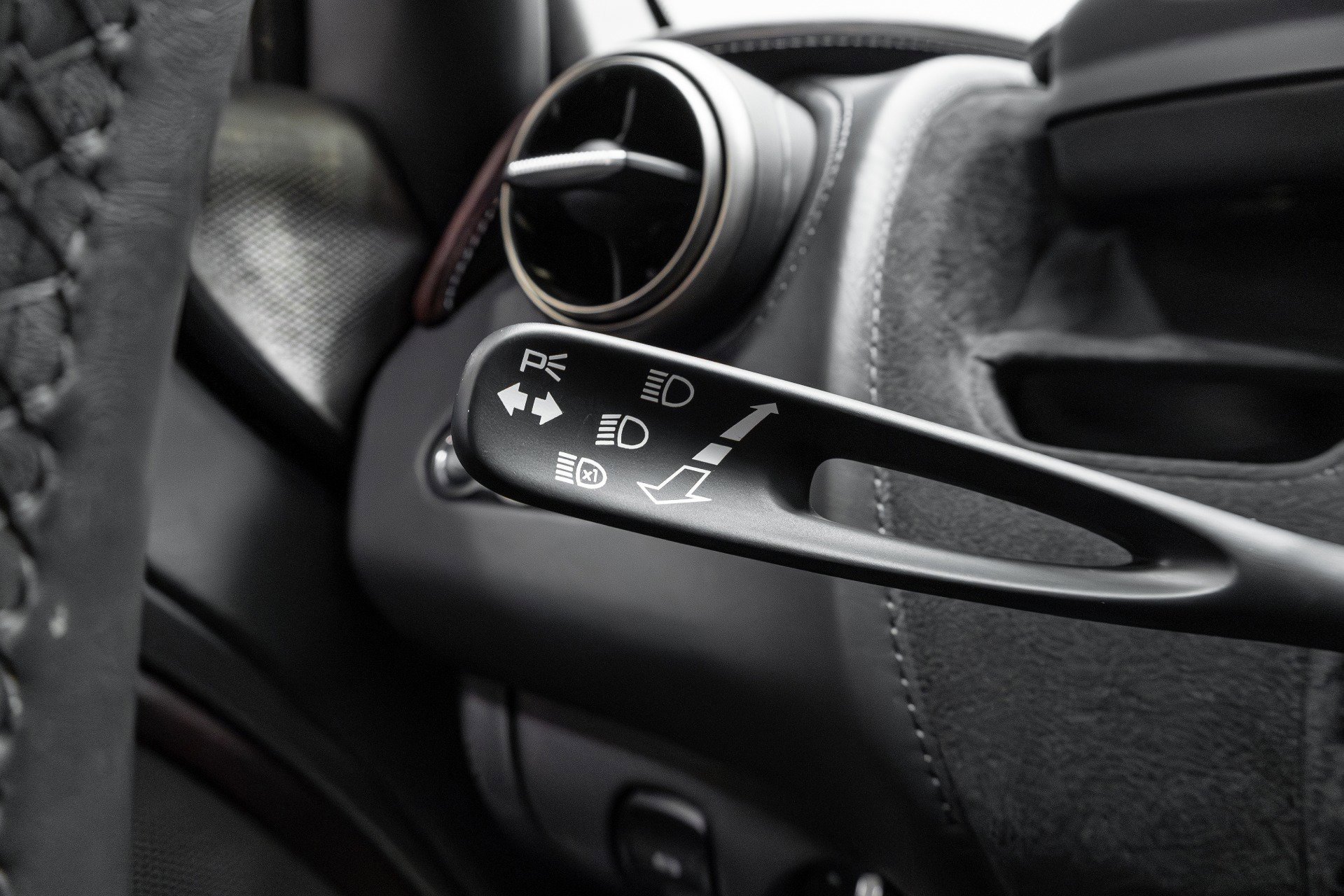 Used 2018 McLaren 720S Performance image 56